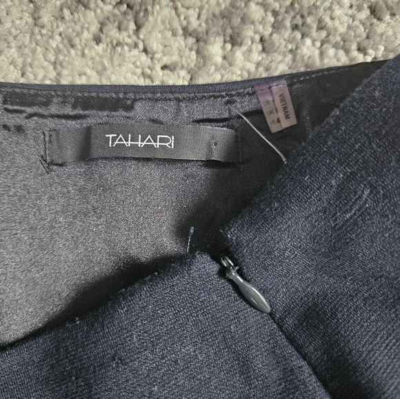 TAHARI SKIRT - Picture 6 of 9